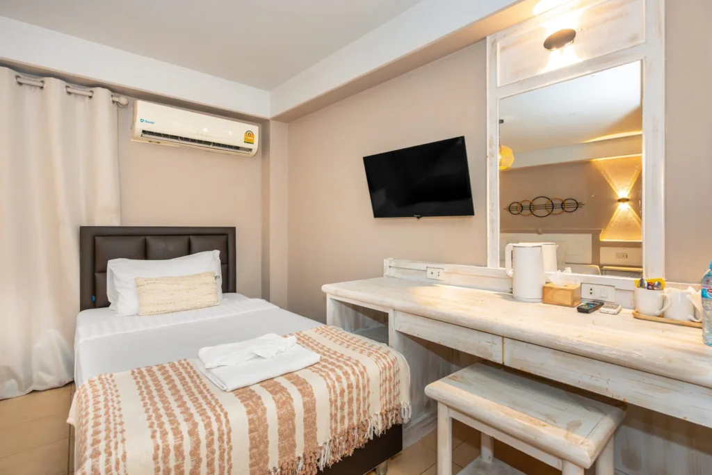 Hotel room near Bangla Road Phuket