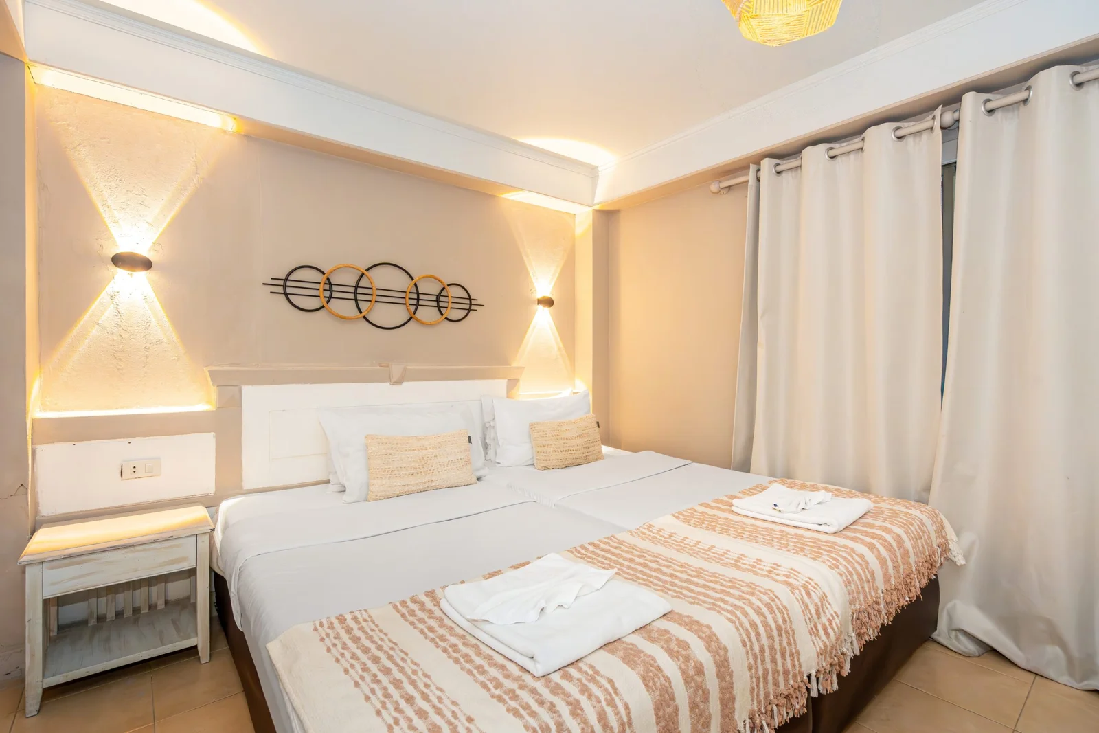 Hotel room near Bangla Road Phuket